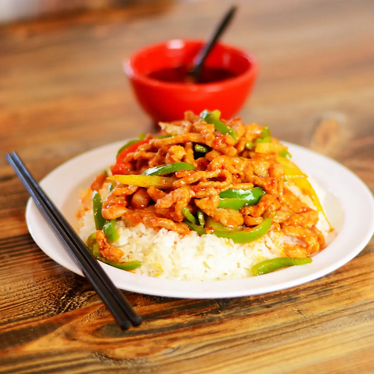 shredded pork with garlic sauce with rice 鱼香肉丝盖饭